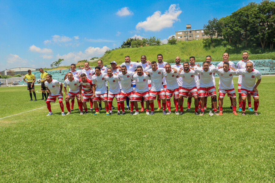 bola-branca-conquista-o-titulo-do-campeonato-municipal-de-futebol-veterano
