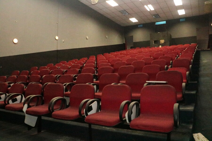 prefeitura-de-carapicuiba-inicia-reforma-no-teatro-municipal-jorge-amado