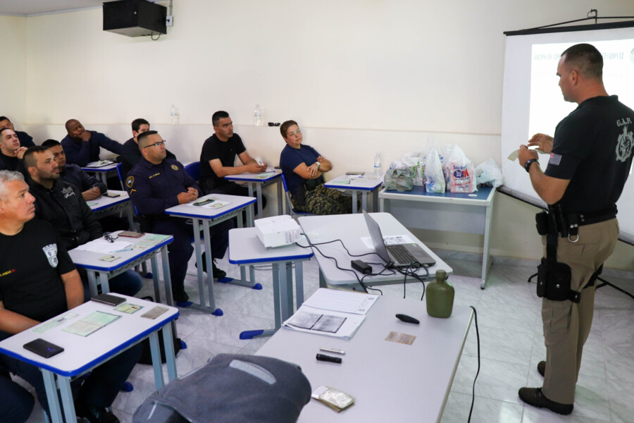 guarda-civil-de-carapicuiba-participa-de-cursos-para-aprimoramento-profissional
