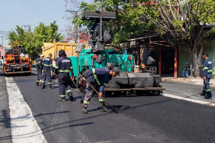 prefeitura-de-carapicuiba-leva-asfalto-novo-para-as-ruas-da-cohab