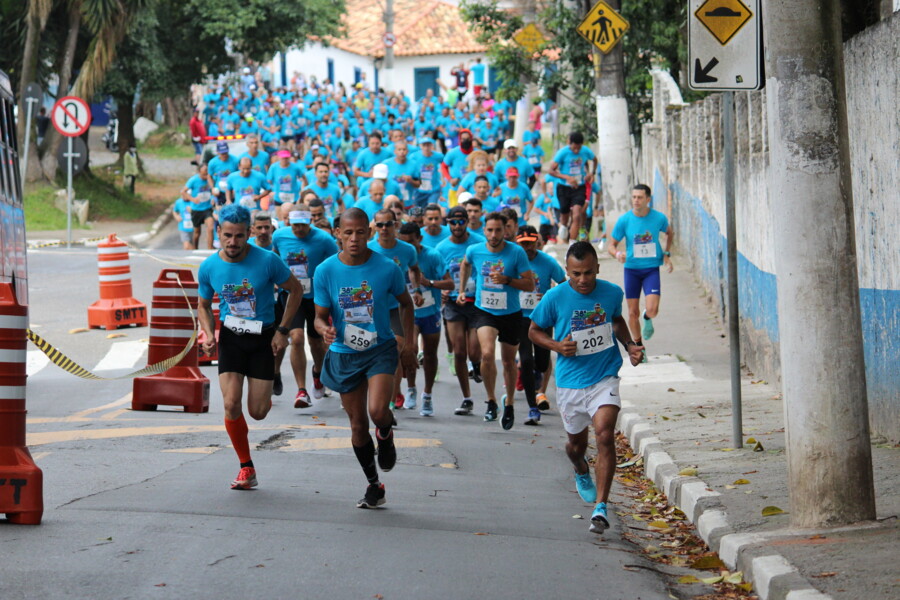 prefeitura-de-carapicuiba-realiza-festivais-esportivos-no-tancredao