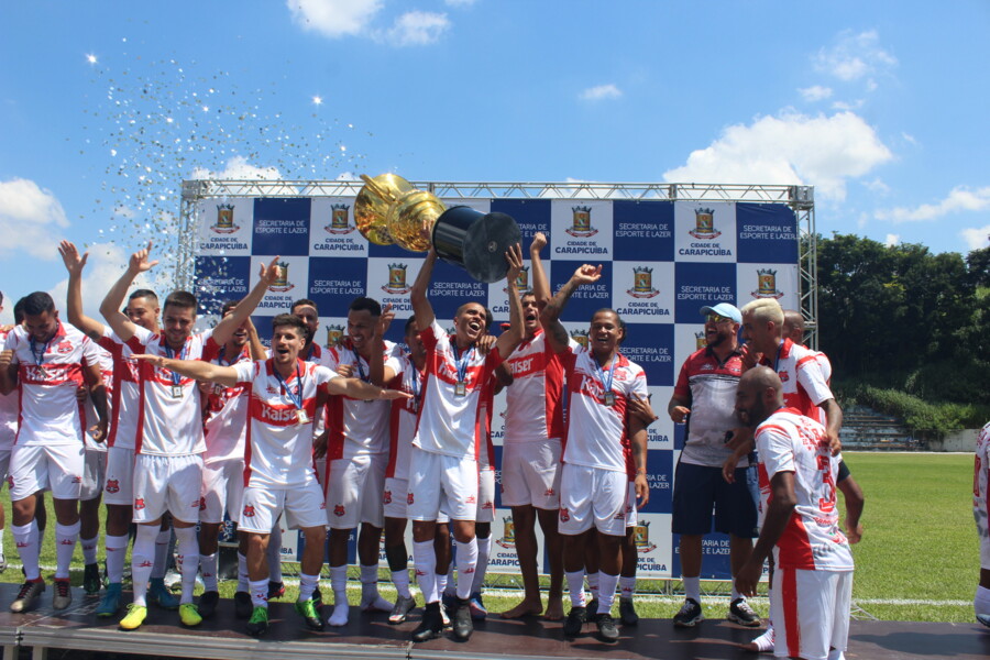 bola-branca-vence-e-leva-o-titulo