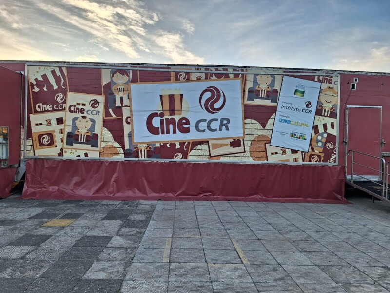 em-parceria-com-a-prefeitura-cine-ccr-exibe-filmes-gratuitos-em-carapicuiba