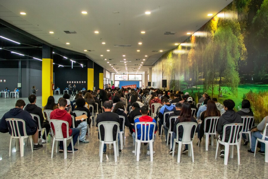 prefeitura-de-carapicuiba-realiza-mutirao-do-emprego-com-mais-de-800-vagas