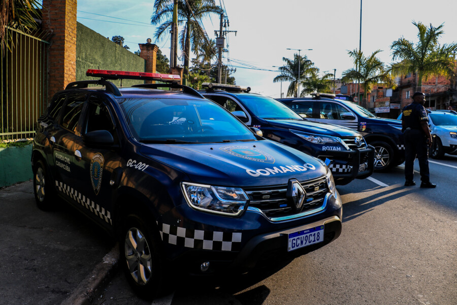 guarda-civil-de-carapicuiba-apreende-motos-por-direcao-perigosa