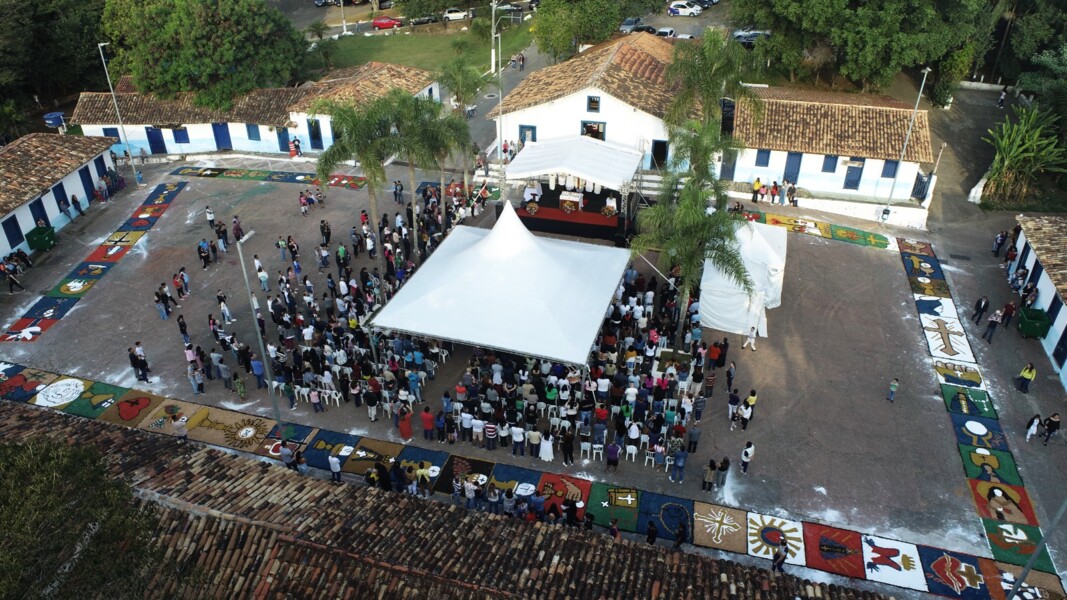corpus-christi-e-celebrado-na-quinta-feira-30-na-praca-da-aldeia