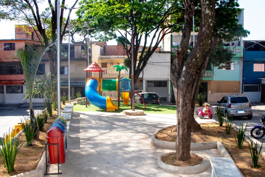 com-show-de-sampa-crew-prefeitura-entrega-300-titulos-de-propriedade-e-revitalizacao-da-vila-municipal