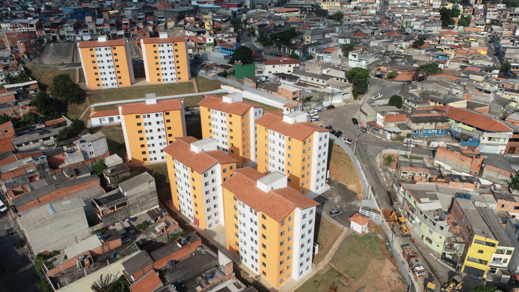 prefeitura-e-governo-do-estado-entregam-1-fase-do-condominio-habitacional-pequia
