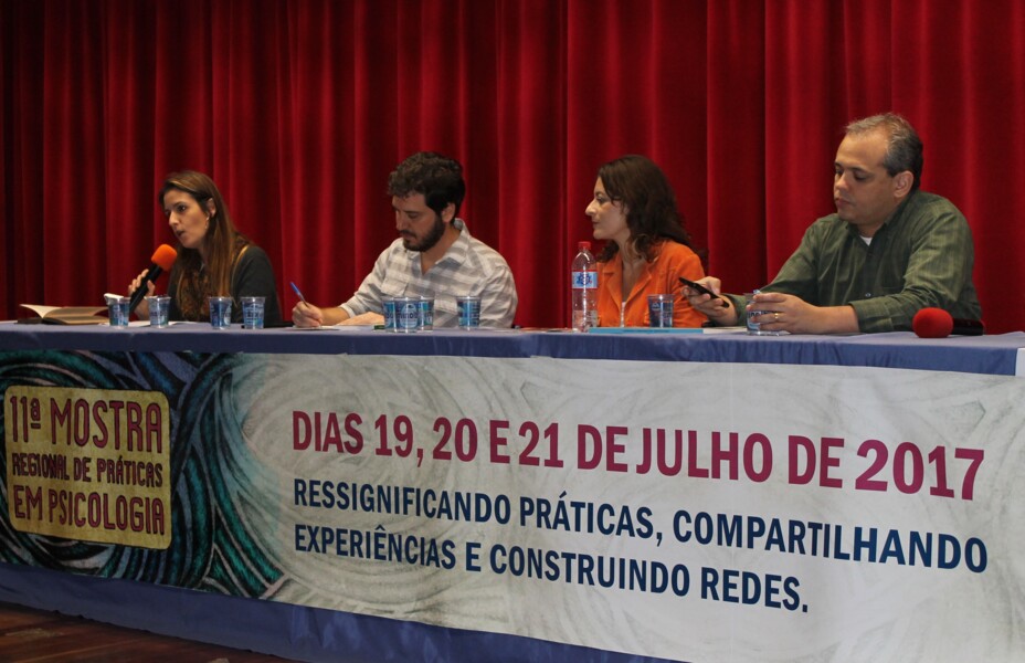 felicidade-e-adoecimento-e-tema-da-ultima-mesa-de-debates-da-11a-mostra