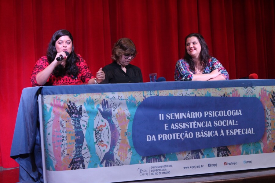 protecao-basica-e-debatida-na-1a-mesa-de-debates-do-ii-seminario-de-psicologia-e-assistencia-social